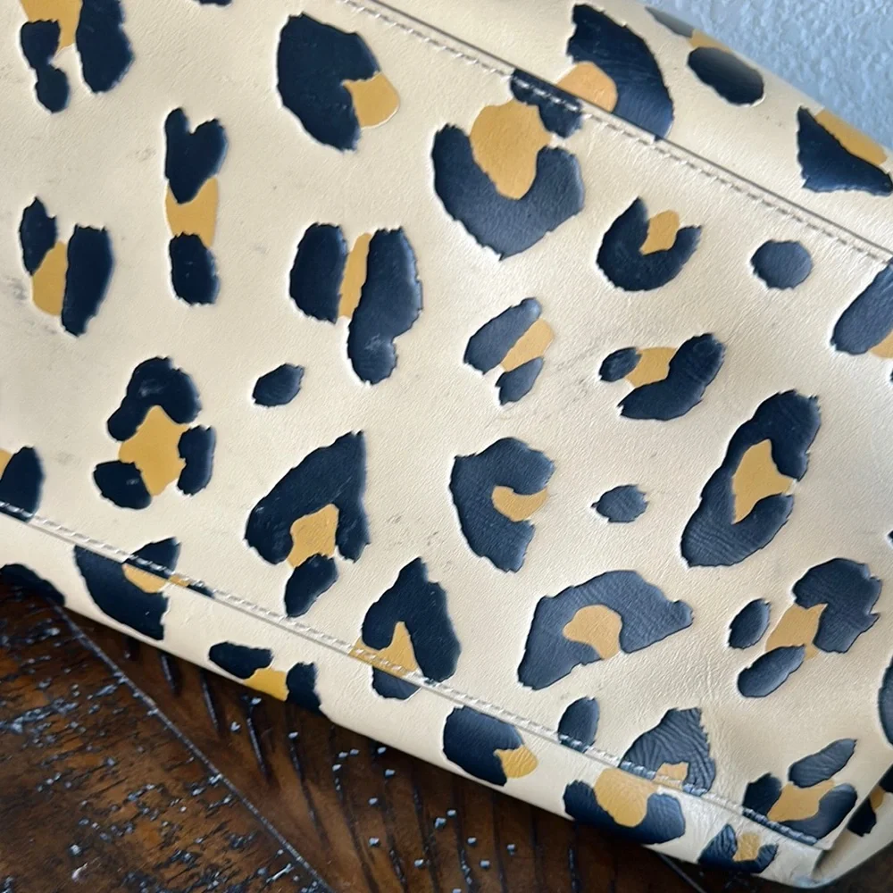 Coach Leopard Print Tote Bag - Picture 2 of 9